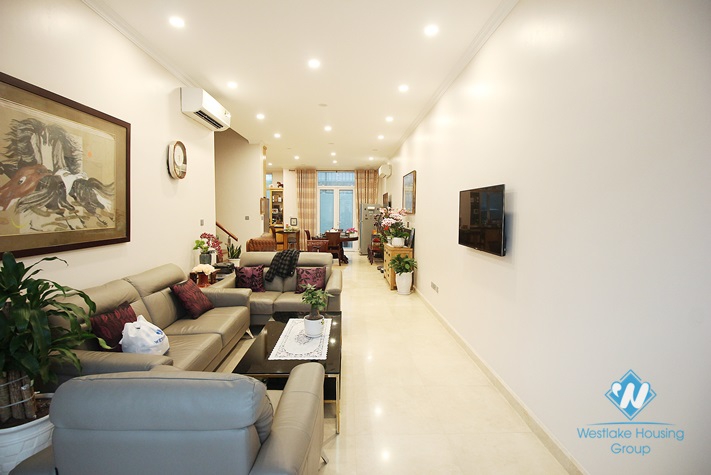 A furnished house with 5 bedrooms for rent in Ciputra K Block